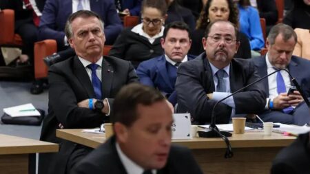 Defesa de Bolsonaro destaca contradições em depoimentos sobre golpe