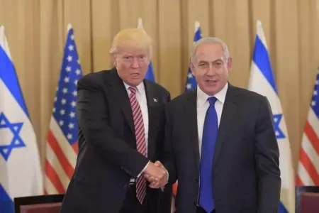 Erro dos líderes do Irã e Netanyahu é analisado por WSJ na crise do Oriente Médio