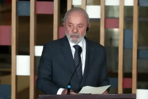 Governo Lula e o Eixo Autocrático: uma análise política