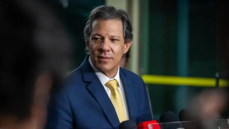 Governo revisa alíquota do IOF e antecipa mudanças fiscais