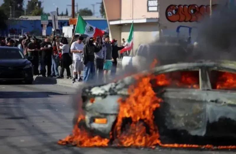 Guerra na fronteira: Trump envia Guarda para conter protestos migratórios em Los Angeles