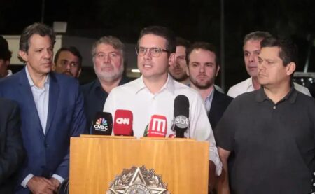 Hugo Motta espera finalizar a reforma até julho com apoio do Congresso