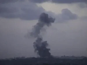 Israel ataque às docas no Iêmen aumenta a tensão na região