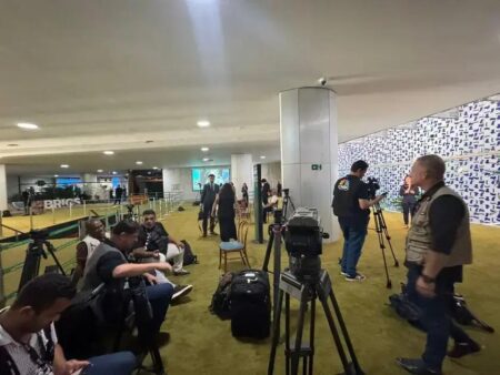 Jornalistas impédidos no Congresso durante fórum do BRICS