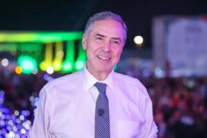 Luís Roberto Barroso e CEO do iFood se reencontram em evento com aliados de Lula