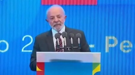 Lula garante que 'extrema direita não volta' em 2026 com motivação e apoio