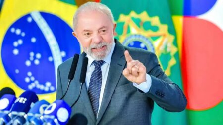 Medidas populistas de Lula ameaçam a economia e o equilíbrio fiscal