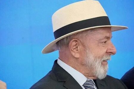 Percepção de melhora na economia brasileira recua, mas sentiment ainda preocupa