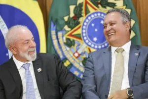Rui Costa vira alvo de críticas e ganha apelido irônico na Esplanada