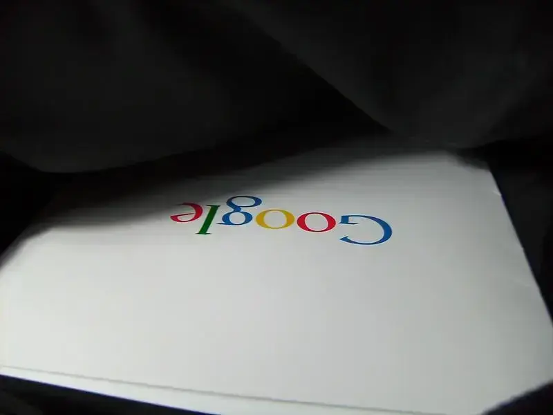 STF amplia responsabilidade de plataformas digitais e provoca debate sobre liberdade de expressão