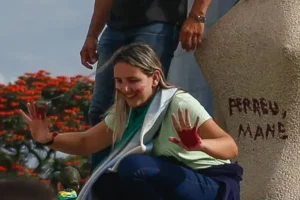 STF mantém condenação de Doris Santos por atos de 8 de janeiro