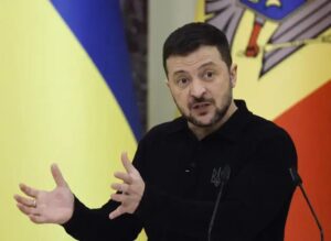 Zelensky destaca ataque ucraniano com drones contra bases russas com sucesso