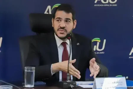 AGU reage à suspensão de visto de Alexandre de Moraes pelos EUA