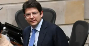 Atuação da Polícia na Colômbia Após Ataque a Senador Miguel Uribe