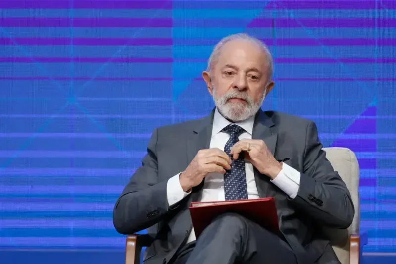 Lula e o aumento dos créditos no BNDES: impacto na economia brasileira