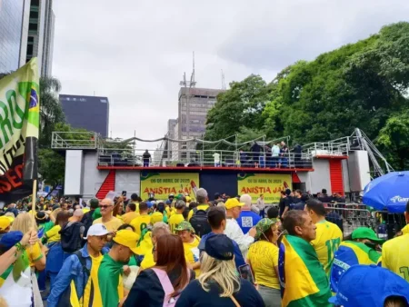 Manifestações convocadas contra abuso do STF e sanção a Moraes