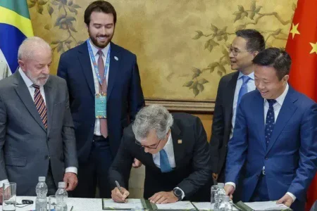 Montadoras alertam Lula sobre riscos de incentivos à China
