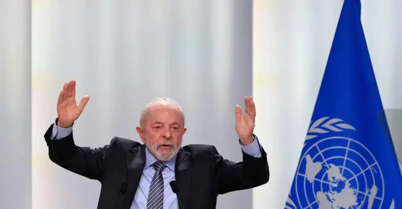 Rejeição ao Governo Lula Permanece Alta, Aponta Pesquisa