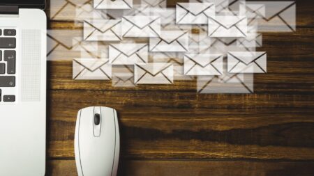 Empresa de cibersegurança alerta sobre novo golpe que utiliza o Google Forms para roubar criptomoeda