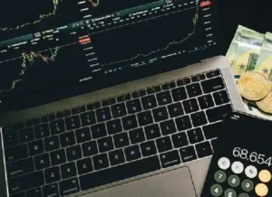 Como o PCC e Comando Vermelho movimentaram R$ 28 bilhões por fintechs