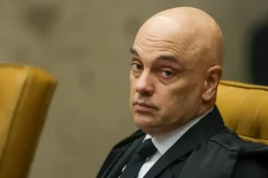 Confusão judicial na autorização de visitas a Bolsonaro