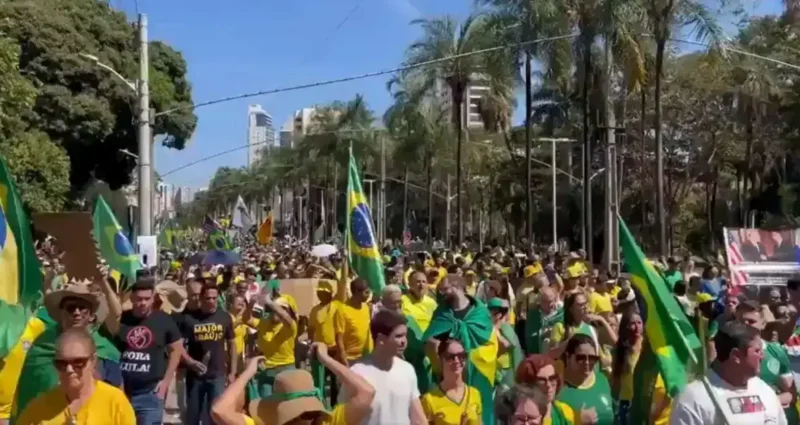 Goiânia sediou grande protesto por impeachment de Lula e Moraes