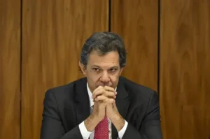 Haddad e secretário do Tesouro dos EUA discutem tarifas bilaterais