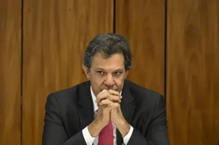 Haddad e secretário do Tesouro dos EUA discutem tarifas bilaterais