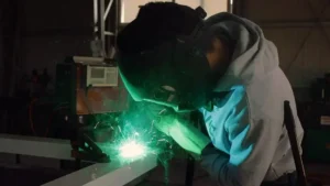 Setores produtivos brasileiros contestam tarifas americanas