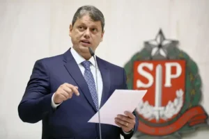 Tarcísio revela influência do mercado imobiliário na Cracolândia