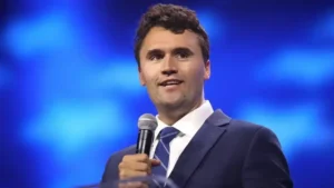 Charlie Kirk e sua visão do autismo como superpoder