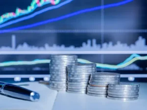 Economia brasileira recua 0,6% em julho, diz Monitor do PIB