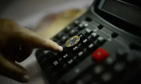 Inadimplência no Brasil ultrapassa 71 milhões em agosto de 2025