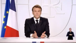 Macron fica sem primeiro-ministro pela 6ª vez na França