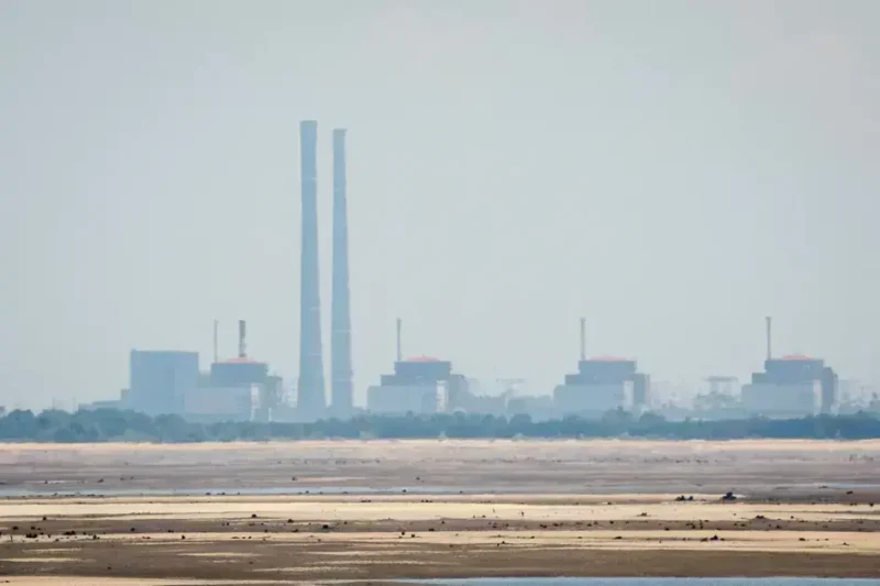 Rússia desconecta Usina de Zaporizhzhia e eleva risco na Ucrânia