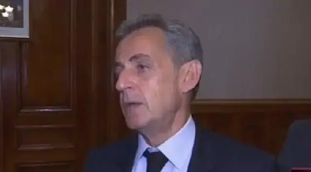 Sarkozy rejeita pedido de perdão após condenação criminal