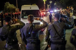 Israel autoriza busca por corpos de reféns na Faixa de Gaza