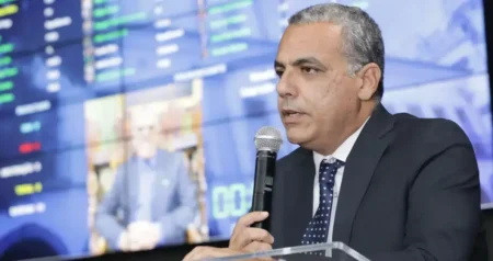 Salvador aprova lei contra cristofobia para proteger símbolos cristãos
