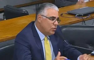 Senado aprova PL que proíbe aborto após 22 semanas de gestação