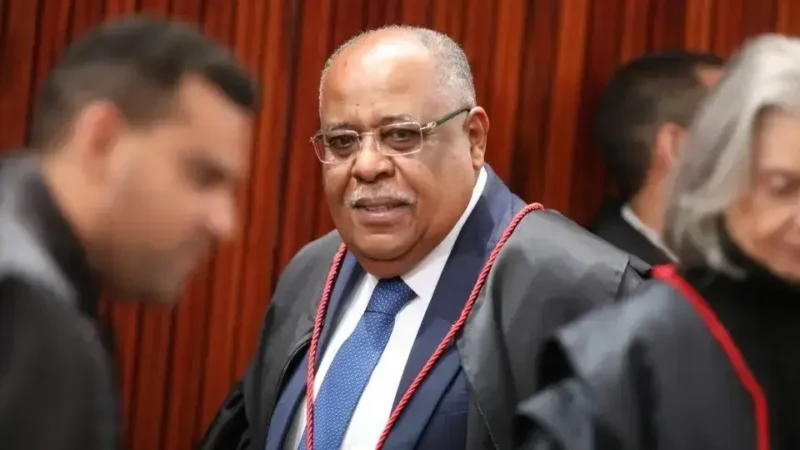 STJ condena sanções dos EUA contra ministro Benedito Gonçalves
