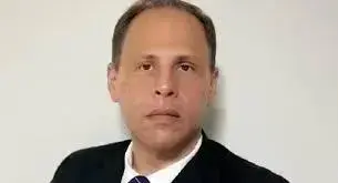Tagliaferro é levado à delegacia na Itália por medidas cautelares