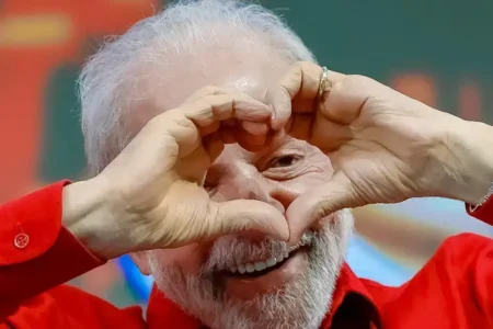 Como a sociologia de Lula romantiza o crime organizado Como a sociologia de Lula romantiza o crime organizado