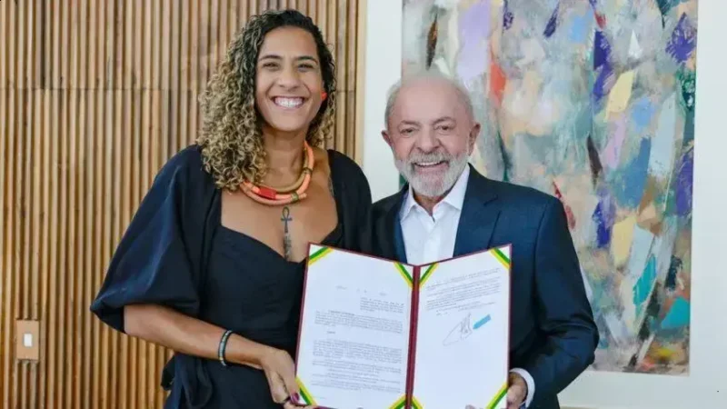 Lula assina decretos para desapropriação de terras quilombolas