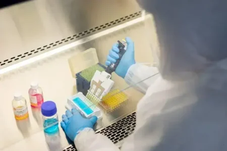 Butantan e Replicate unem forças para vacina inovadora contra raiva