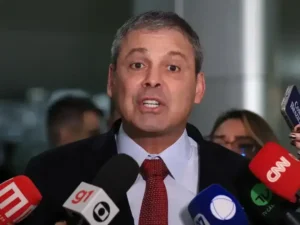 Esquerda aciona STF e Lula confirma veto ao PL da Dosimetria
