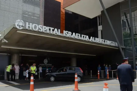 Incêndio no Hospital Albert Einstein provoca evacuação em SP