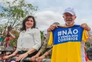 Lula descarta privatização dos Correios e busca parcerias internacionais