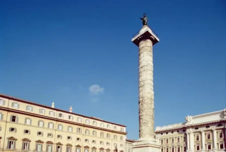 Restauração da Coluna de Marco Aurélio em Roma com Tecnologia a Laser Restauração da Coluna de Marco Aurélio em Roma com Tecnologia a Laser