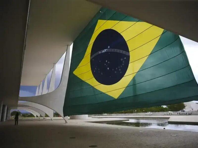 A coragem moral em tempos de covardia e injustiça