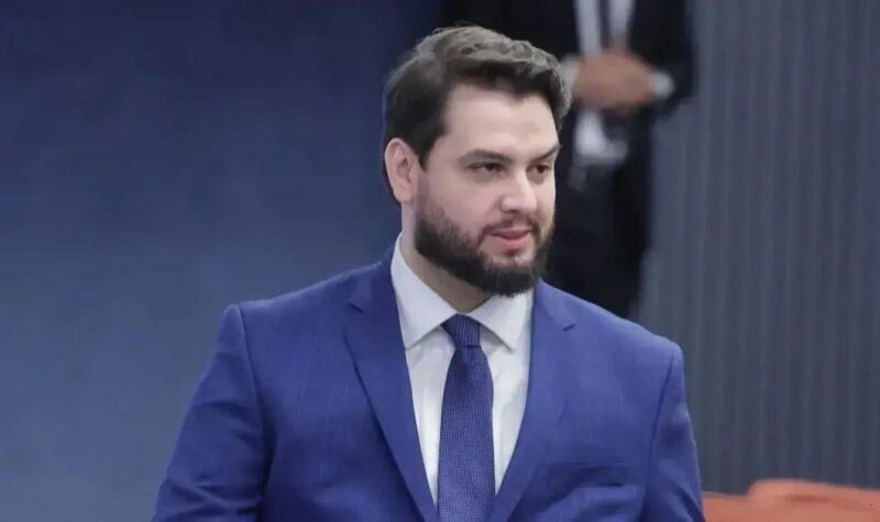 A Via Crucis de Filipe Martins: Prisões e Condenações Ilegais